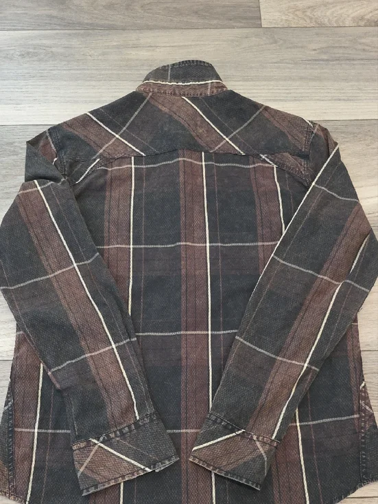 BKE Men's Brown & Black Plaid Button-Down Shirt - Picture 3 of 3